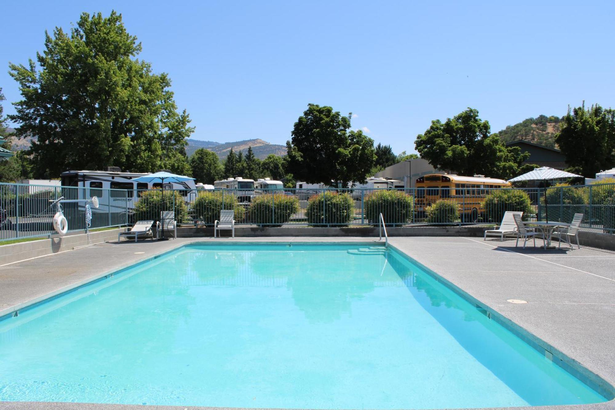 Americas Best Value Inn - Phoenix / Ashland Exterior foto
